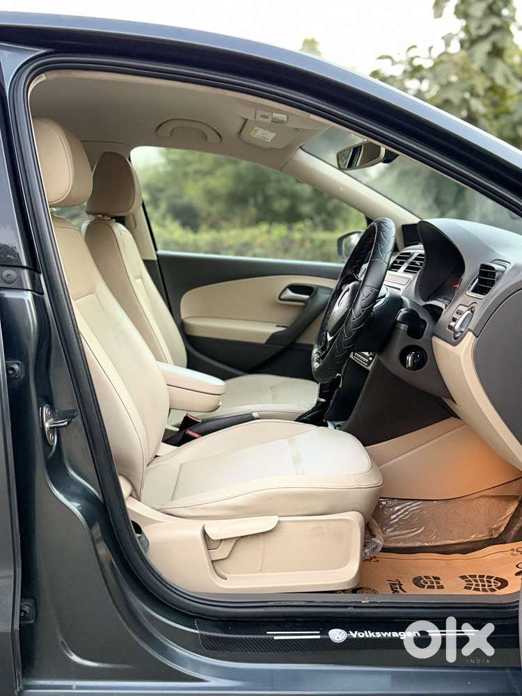 Volkswagen Vento 1.2 Tsi Highline At, 2018, Petrol