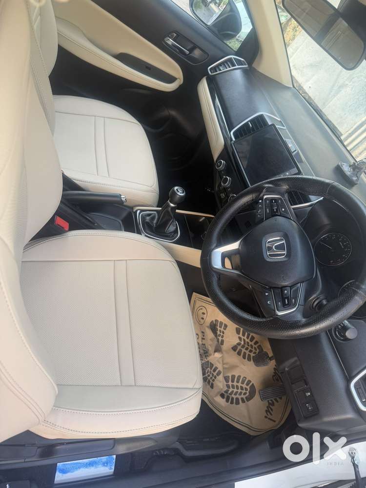Honda City V Mt Exclusive, 2025, Petrol