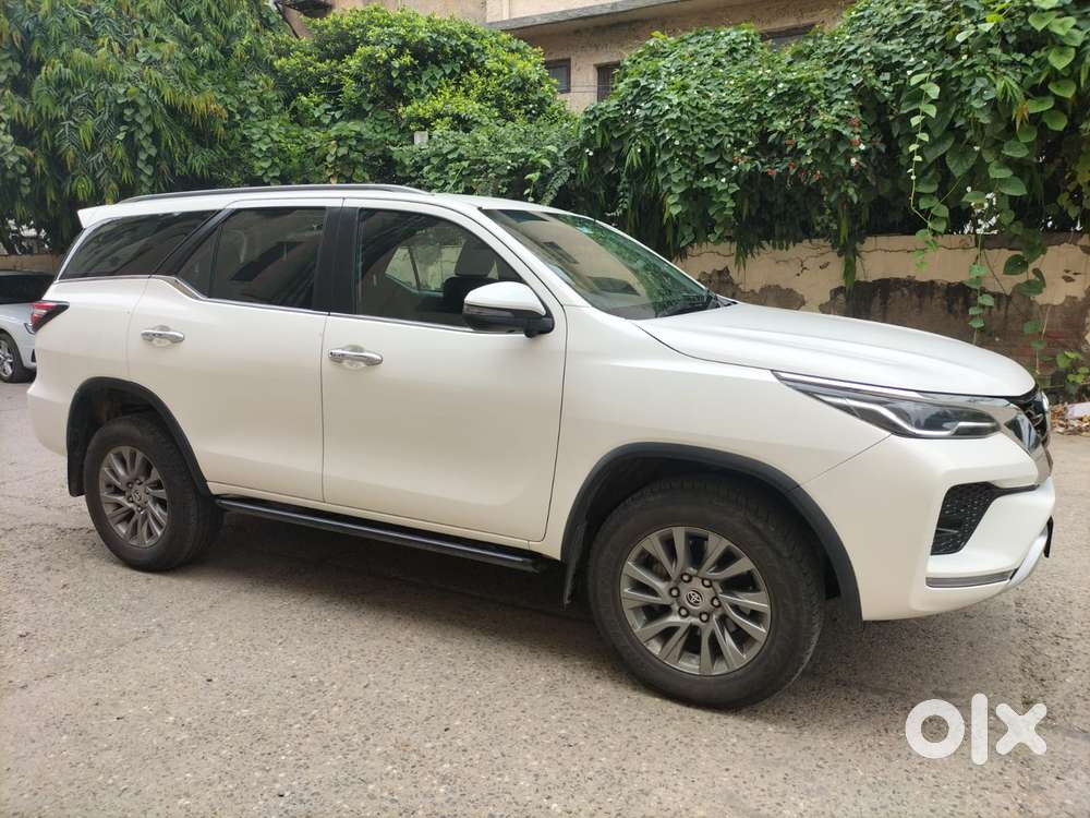 Toyota Fortuner 4x4 At 2.8 Diesel, 2025, Diesel