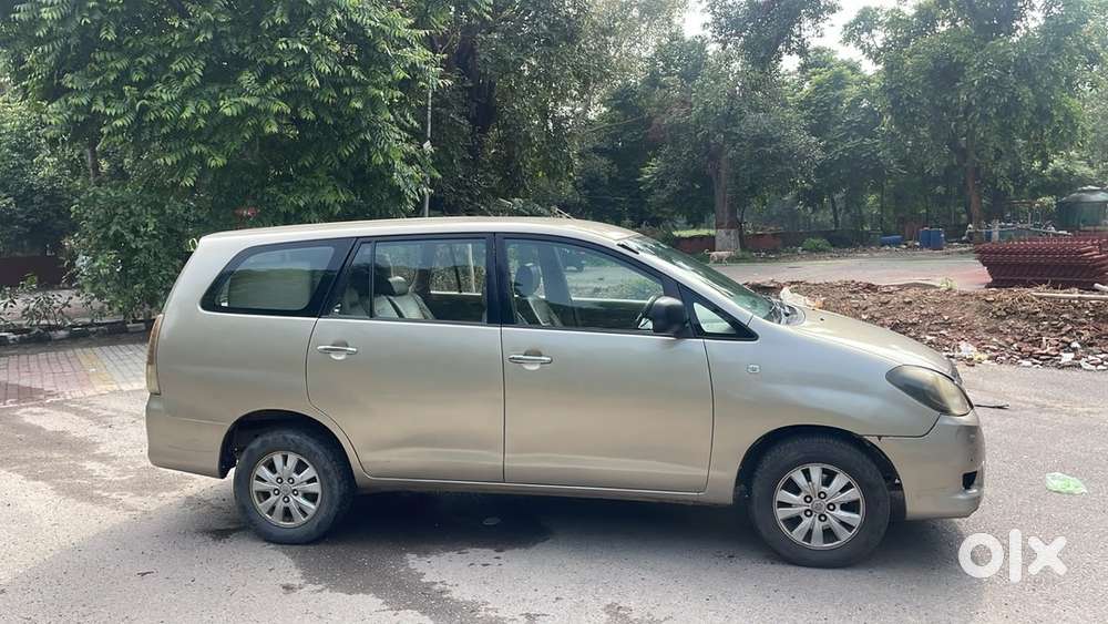 Toyota Innova Diesel 2010