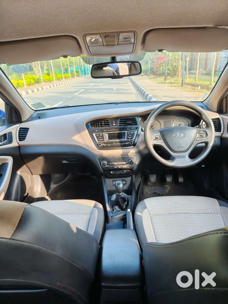 Hyundai Elite I20 Sportz (o) 1.2, 2015, Petrol