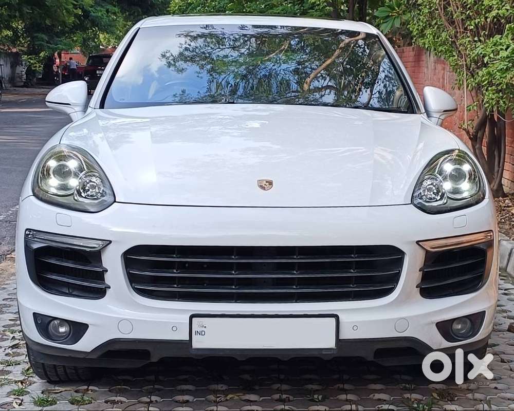 Porsche Cayenne 2016 Diesel Well Maintained