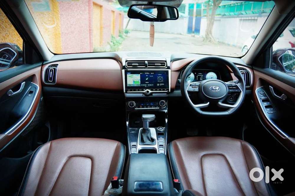 Hyundai Alcazar 2.0 Signature (o) Petrol At 7 Str, 2023, Petrol