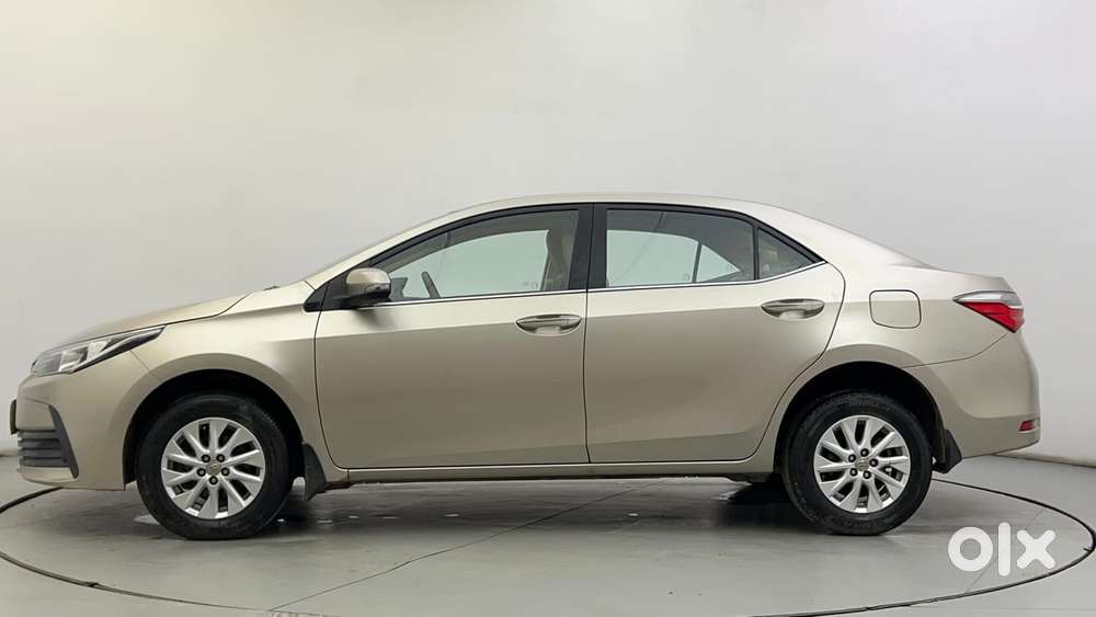 Toyota Corolla Altis 1.8 G, 2017, Petrol