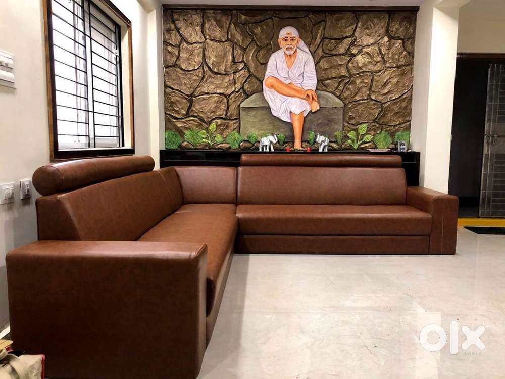 NINE SEATER GOOD LOOKING L SHAPE SOFA SET