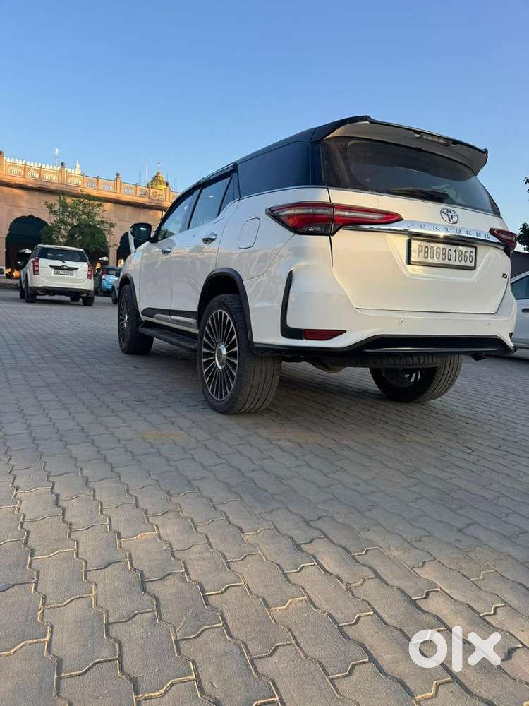 Toyota Fortuner Legender 2017 Diesel Well Maintained