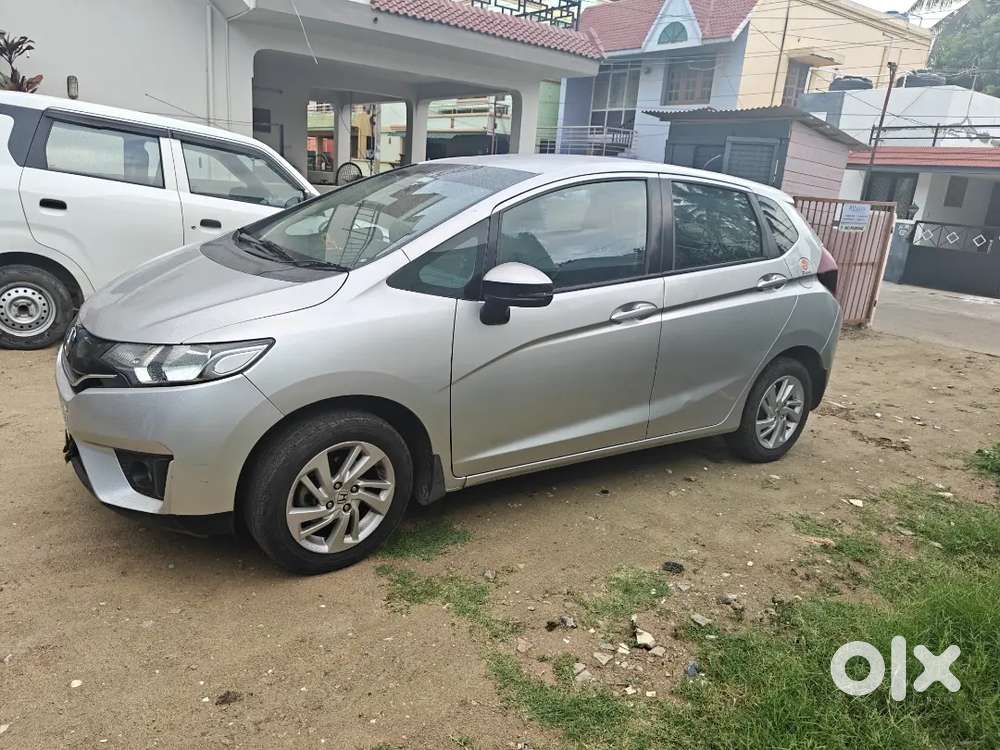 Honda Jazz 2016 Petrol Well Maintained