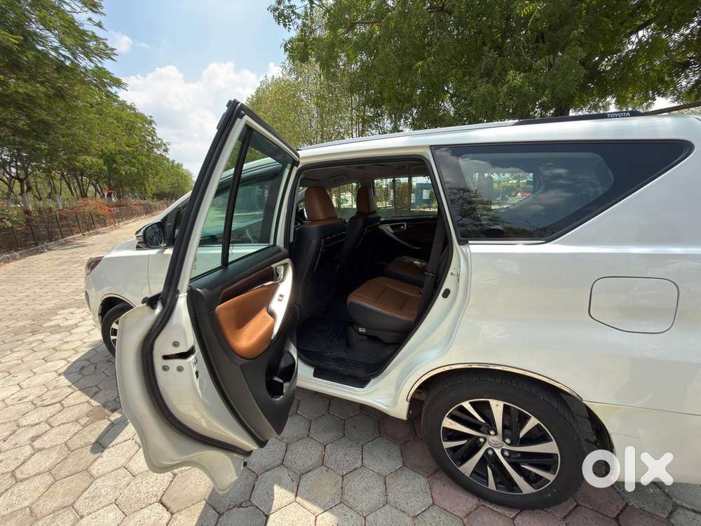 Toyota Innova Crysta Zx 2.4 Diesel 7 Seater, 2022, Diesel