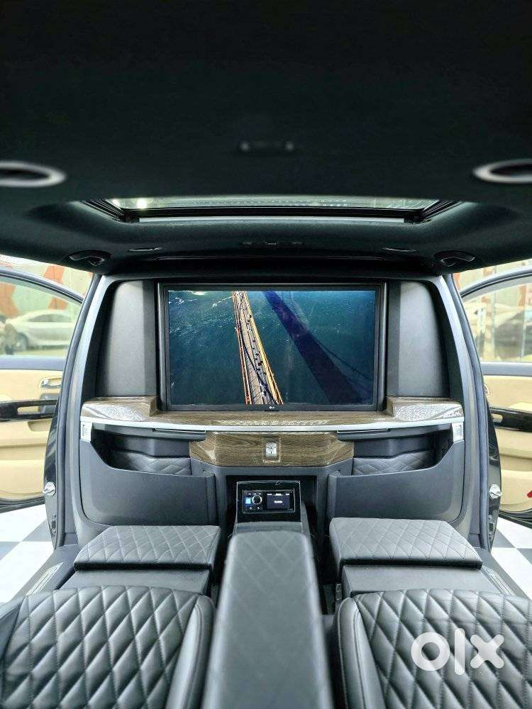 Kia Carnival Limousine, 2021, Diesel