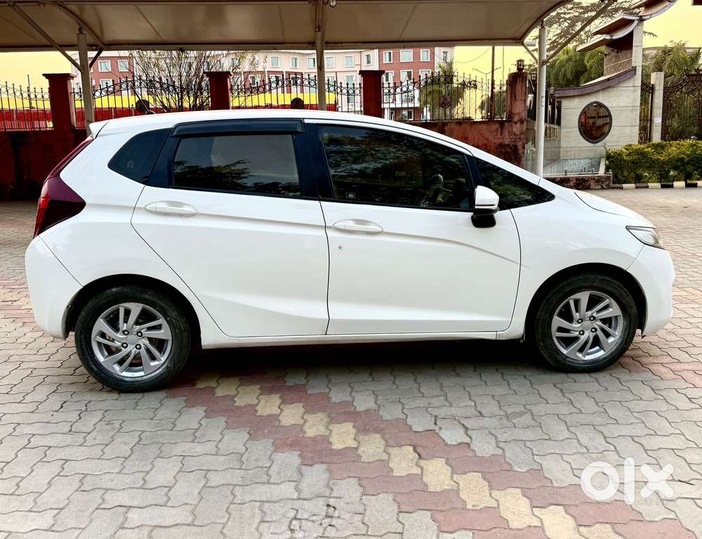 Honda Jazz 1.2 V I Vtec Privilege, 2016, Petrol