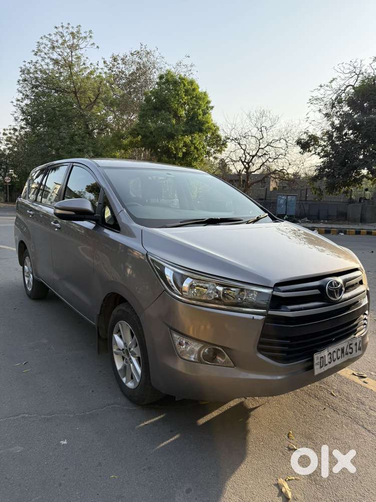 Toyota Innova Crysta