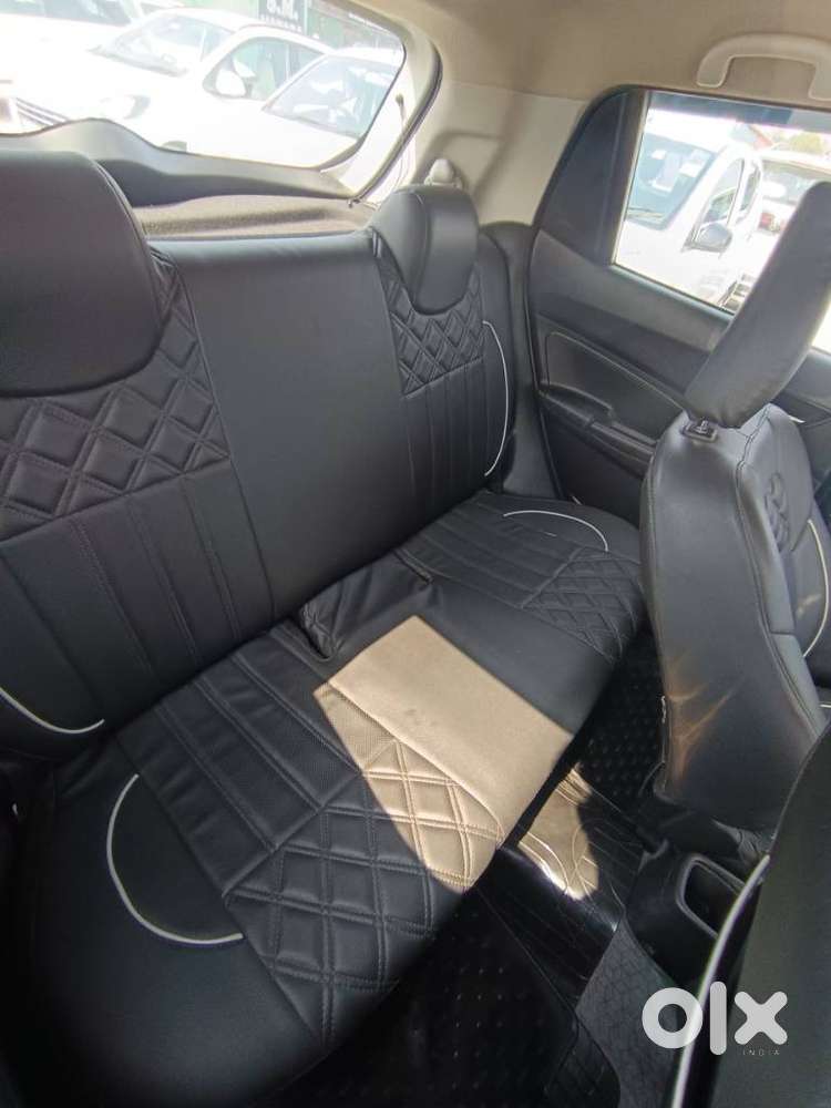 Maruti Suzuki Swift Vxi + Manual, 2023, Petrol