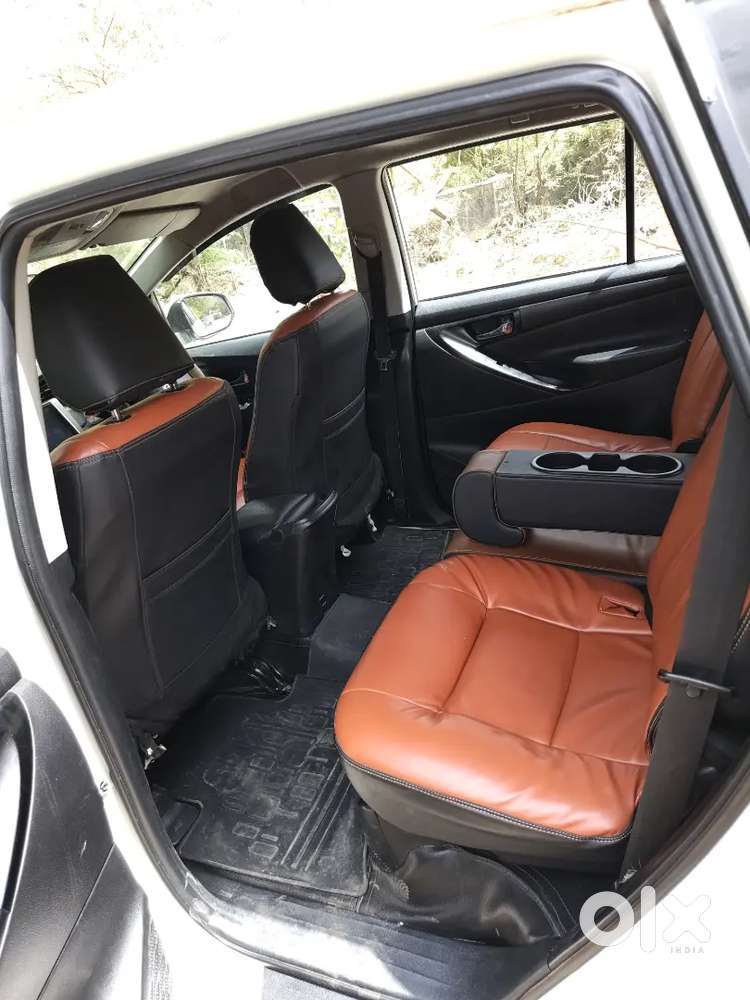 Toyota Innova Crysta 2017 Diesel 333000 Km Driven