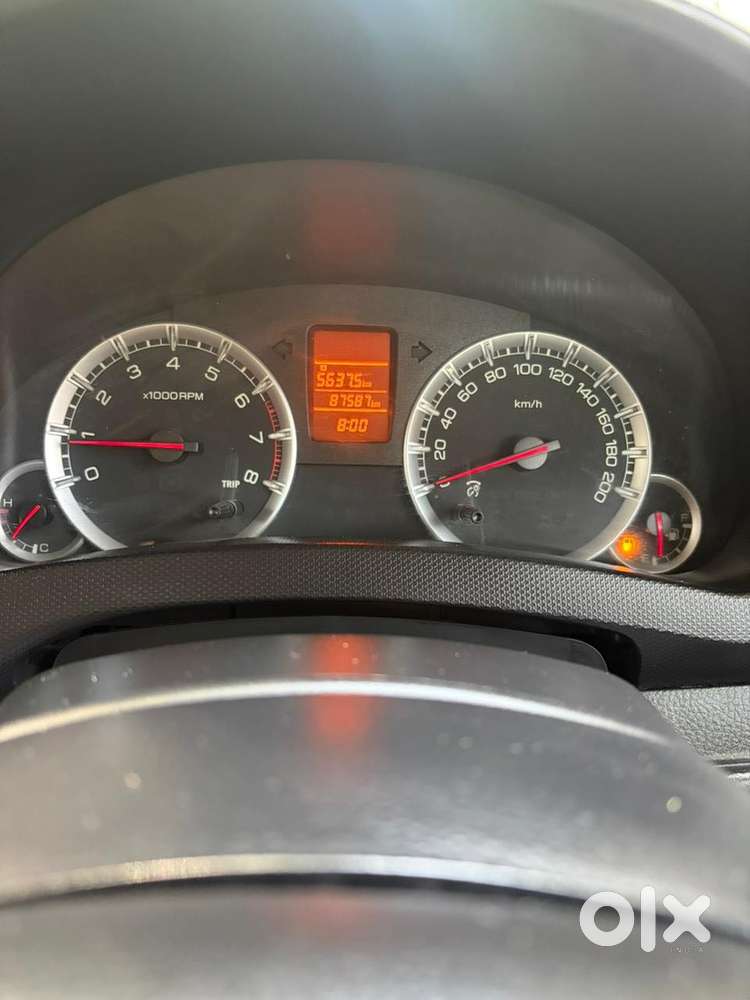 Maruti Suzuki Swift Vxi, 2015, Petrol