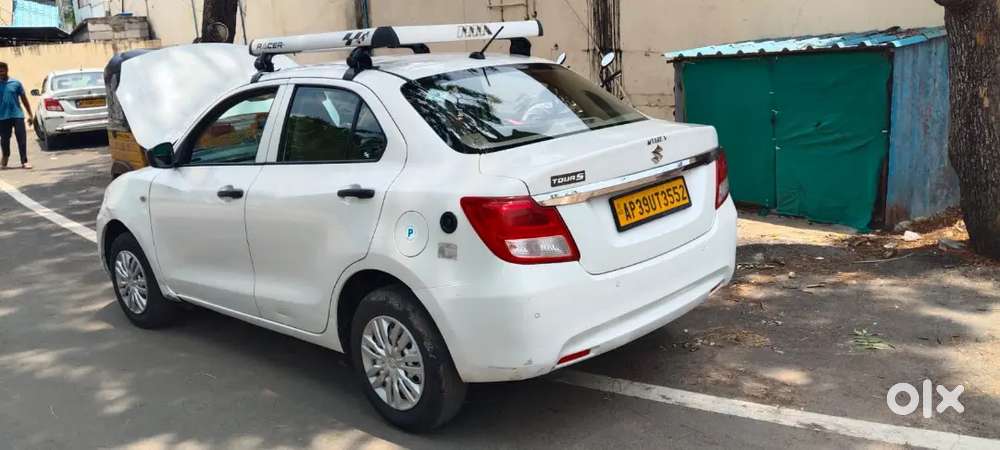 Maruti Suzuki Swift Dzire 2023model Cng