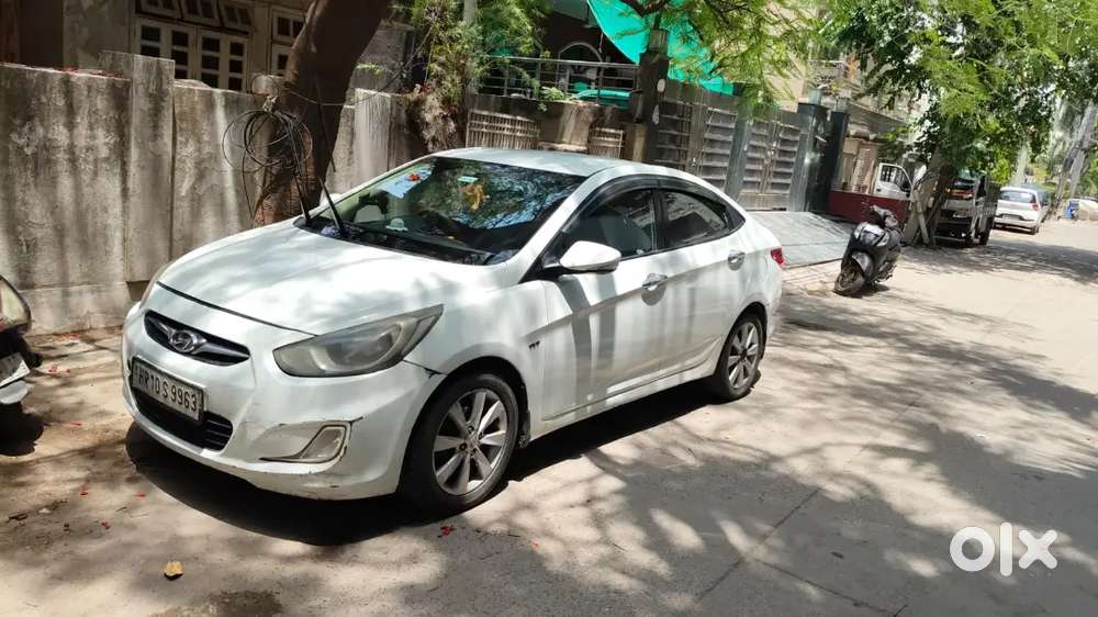 Hyundai Verna Sx 2012 Manual 85000 Km