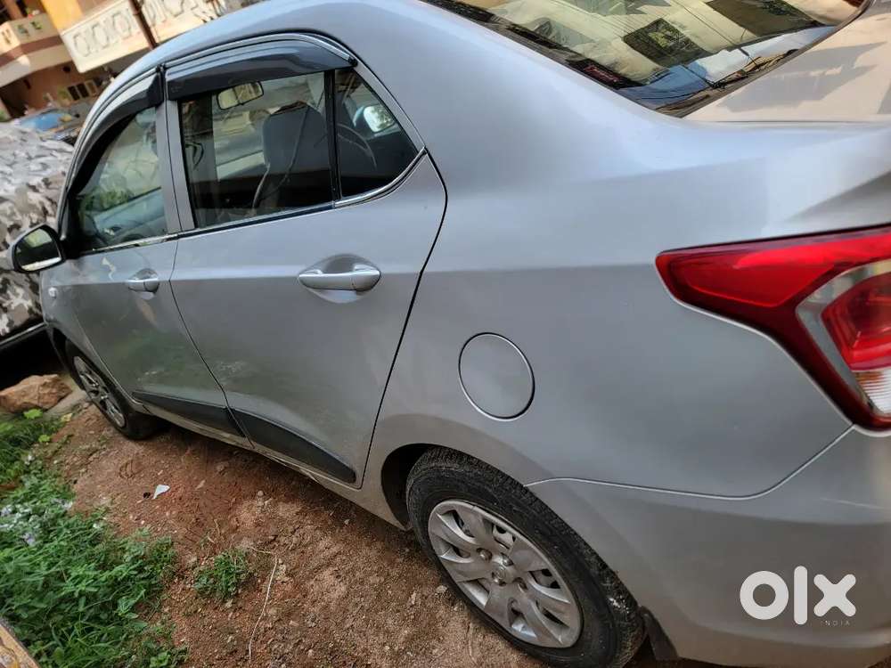 Hyundai Xcent Diesel 2016