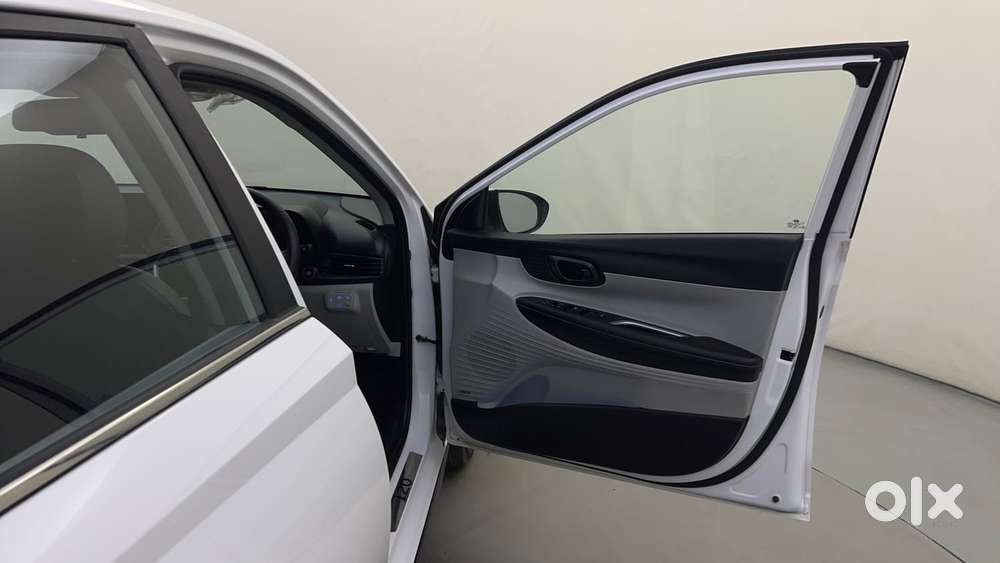 Hyundai New I20 1.2 Asta (o) Ivt, 2025, Petrol