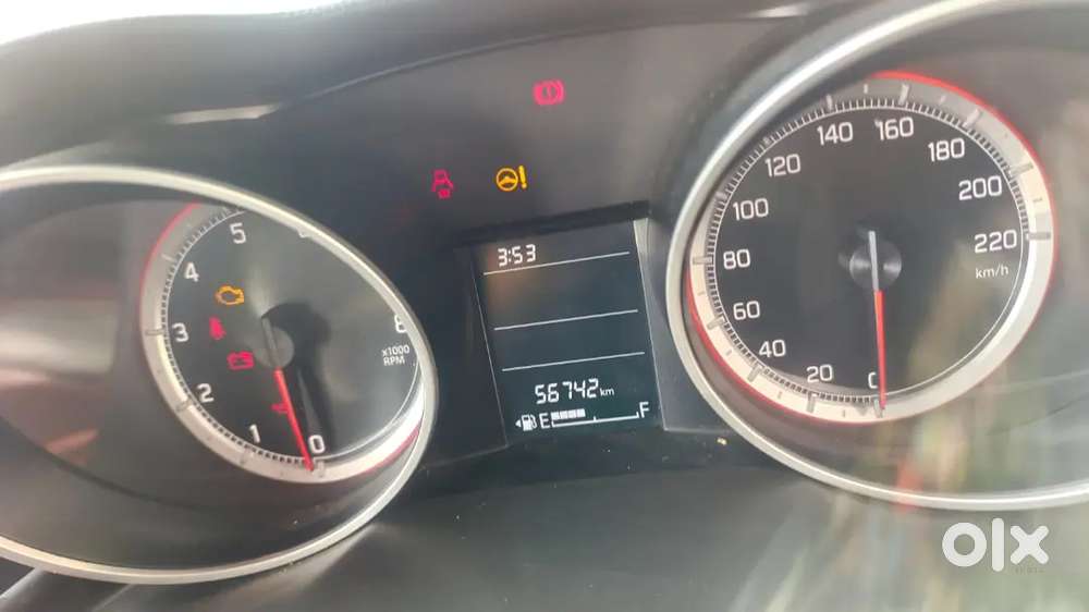 Maruti Suzuki Swift 2023 Petrol Well Maintained