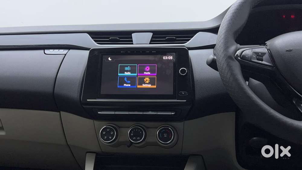 Renault Triber Rxt, 2022, Petrol