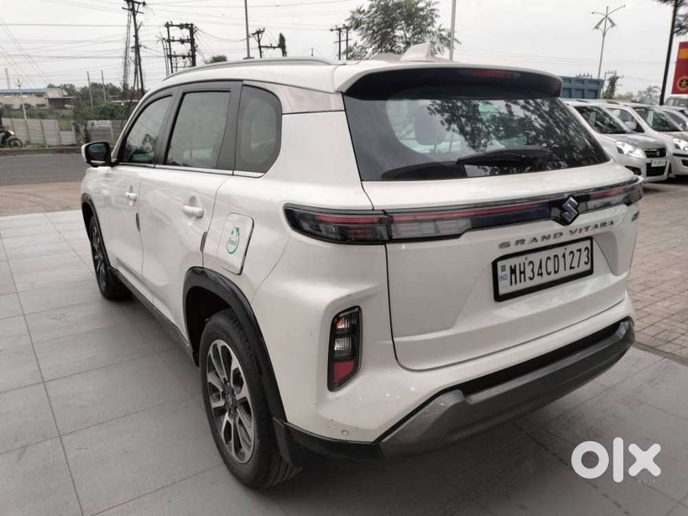 Maruti Suzuki Grand Vitara 1.5 Alpha Plus Intelligent Hybrid Ecvt, 2..