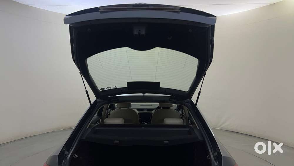 Skoda Octavia 2.0 L K Tsi At, 2018, Petrol