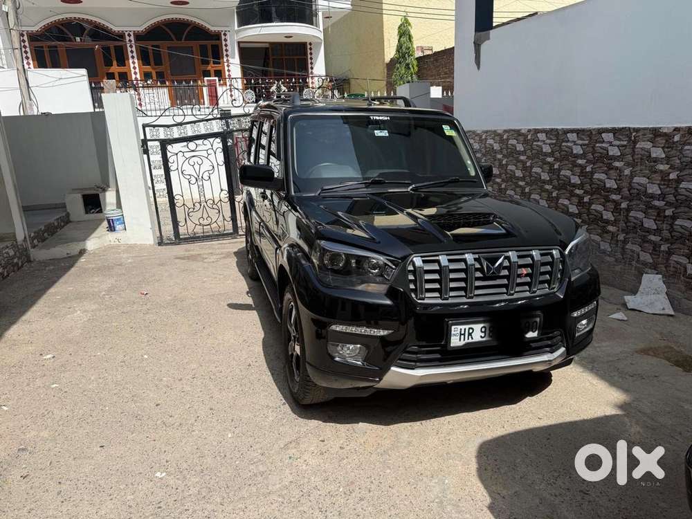 Mahindra Scorpio Classic 2025