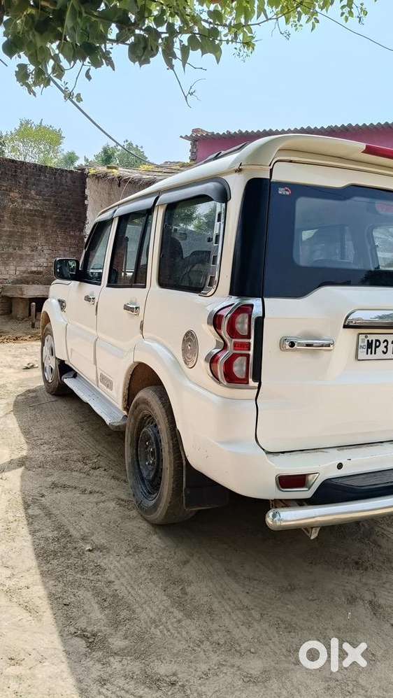 Mahindra Diesel Car 2022