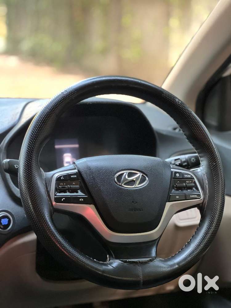 Hyundai Verna 1.5 Sx Petrol Mt, 2020, Petrol