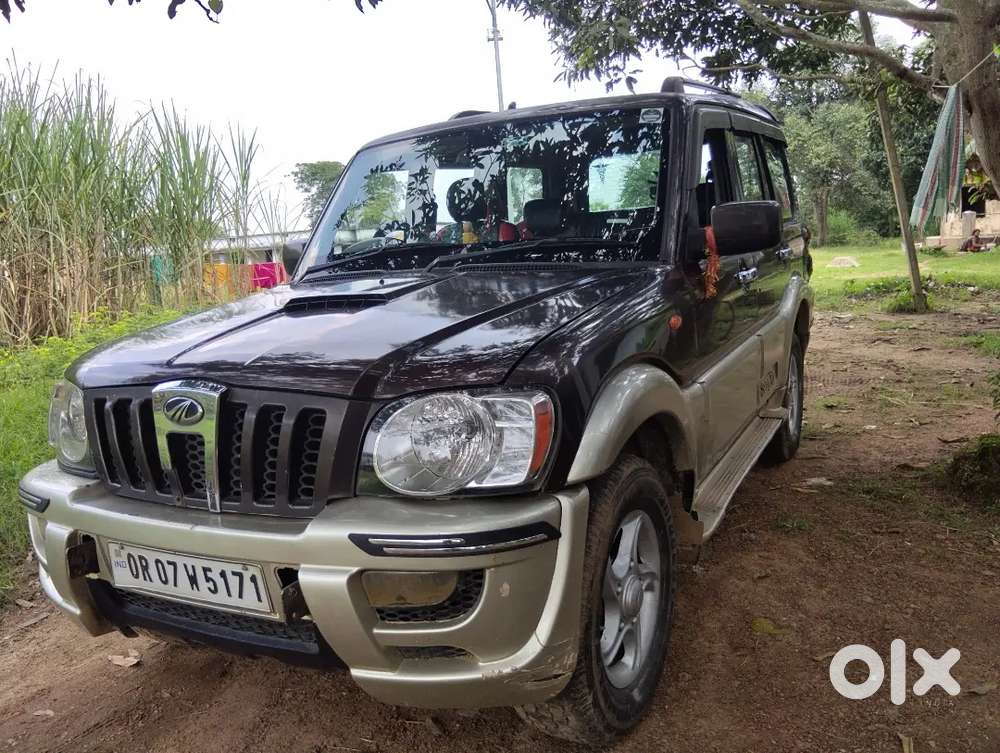 Mahindra Scorpio Vlx 2012
