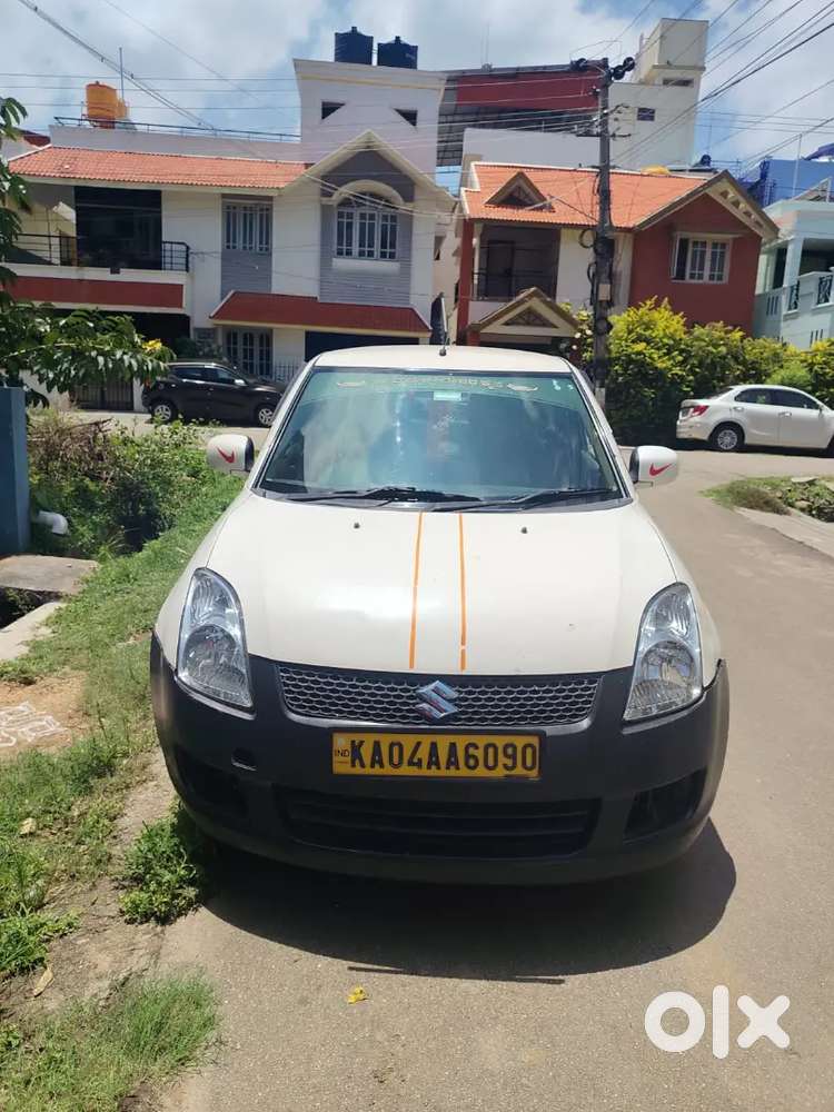Maruti Suzuki Swift Dzire Tour 2016 Diesel 240000 Km Driven