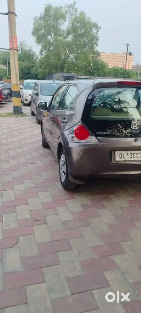 Honda Brio 2012 Model 1 Sal Bacha Hai Owner 2