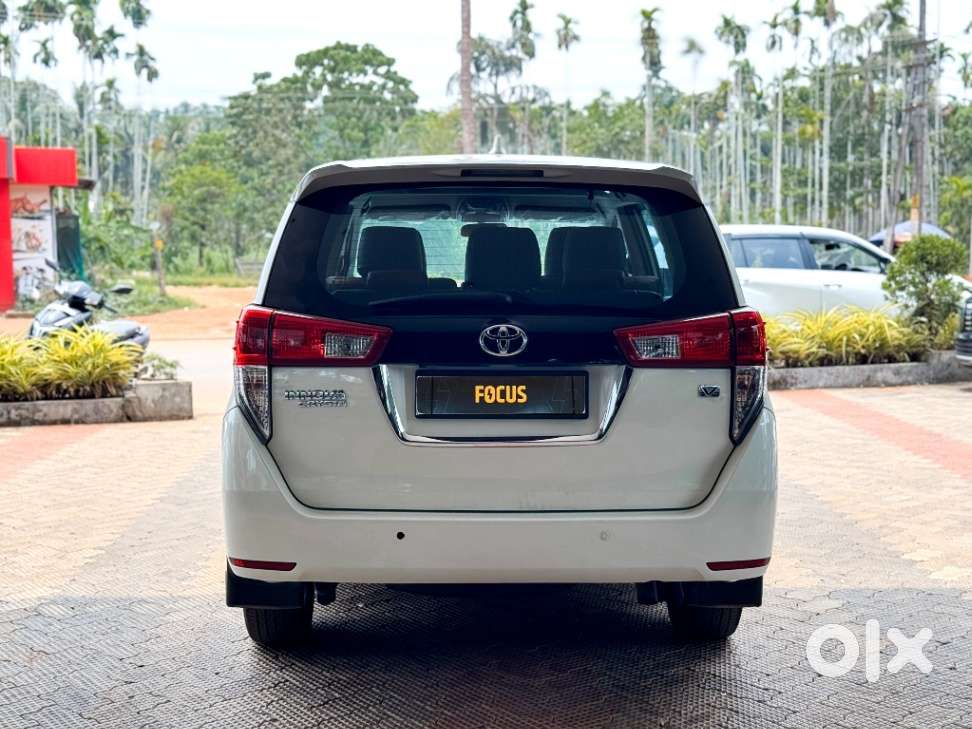 Toyota Innova Crysta 2.4 V, 2018, Diesel