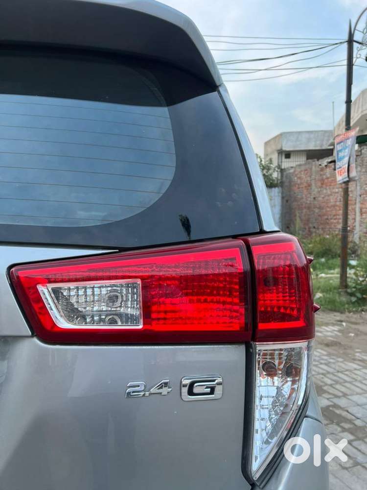 Toyota Innova Crysta 2017