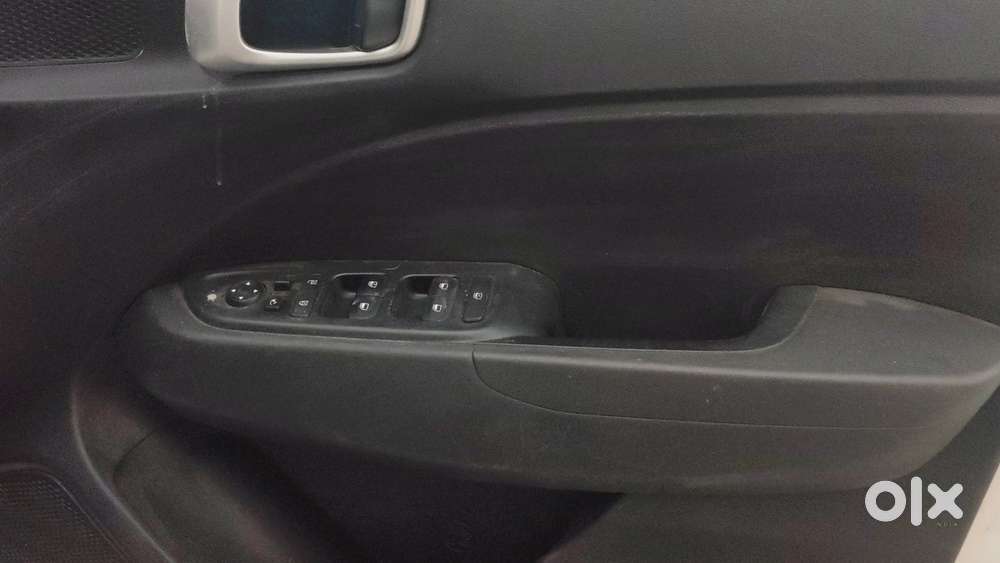 Hyundai Venue Sx Plus Turbo Dct, 2019, Petrol