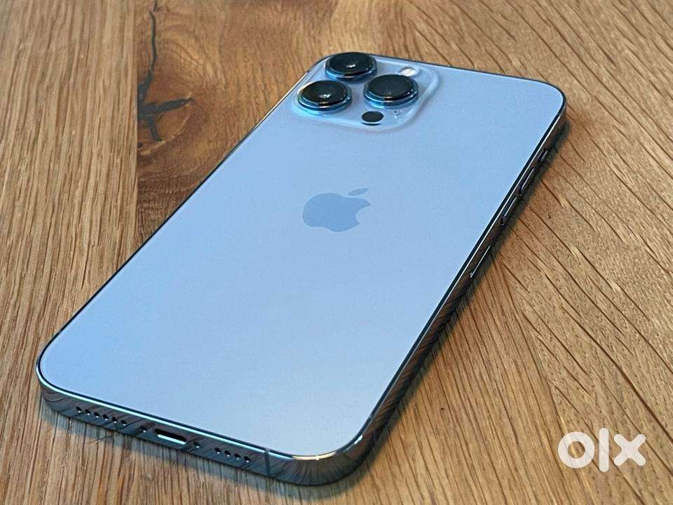 Iphone 13 pro max 256 gb in good condition