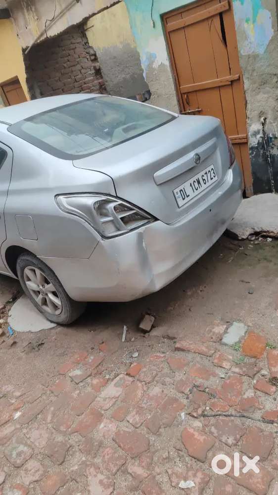 Nissan Sunny Petrol 2012