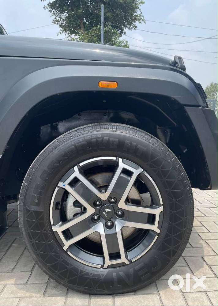 Mahindra Thar Roxx Mx5 Diesel At 2wd, 2025, Diesel