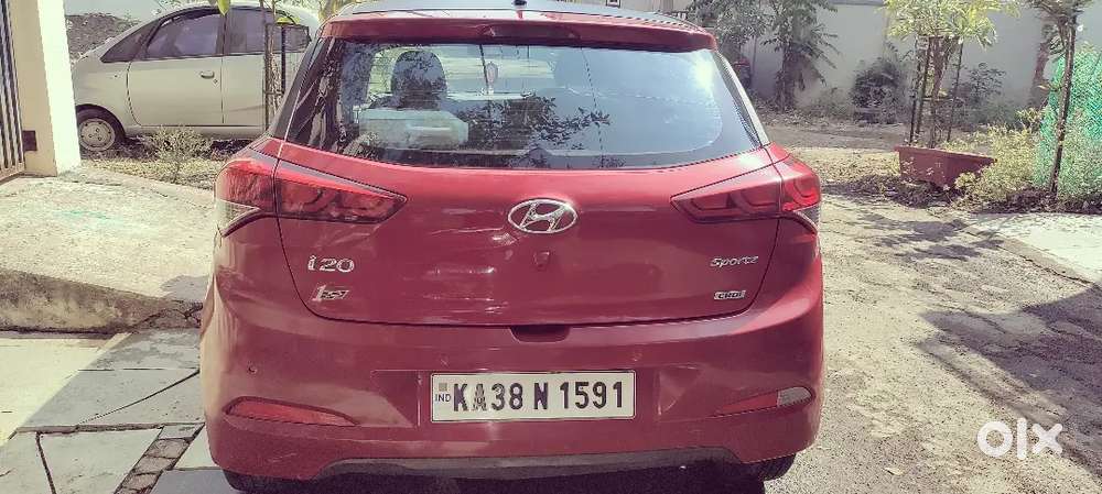 Hyundai Elite I20 2015 Diesel 118000 Km Driven