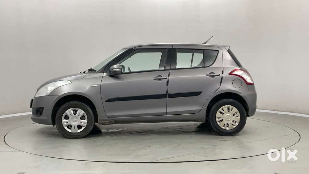 Maruti Suzuki Swift Vvt Vxi, 2014, Petrol