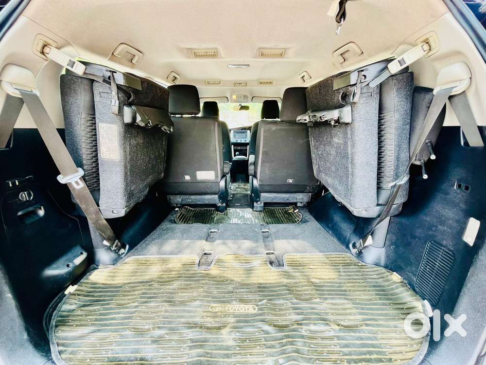 Toyota Innova Crysta 2.7 Gx At 8s, 2018, Petrol