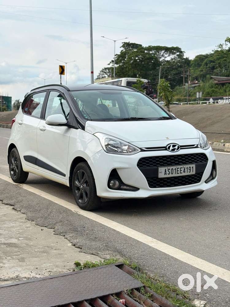 Hyundai Grand I10 1.2 Sportz(o) Dual Tone, 2019, Petrol