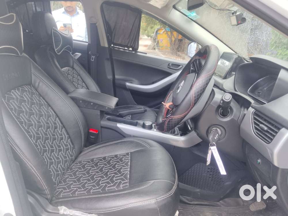 Tata Nexon 1.2 Revotron Xm (s), 2023, Petrol