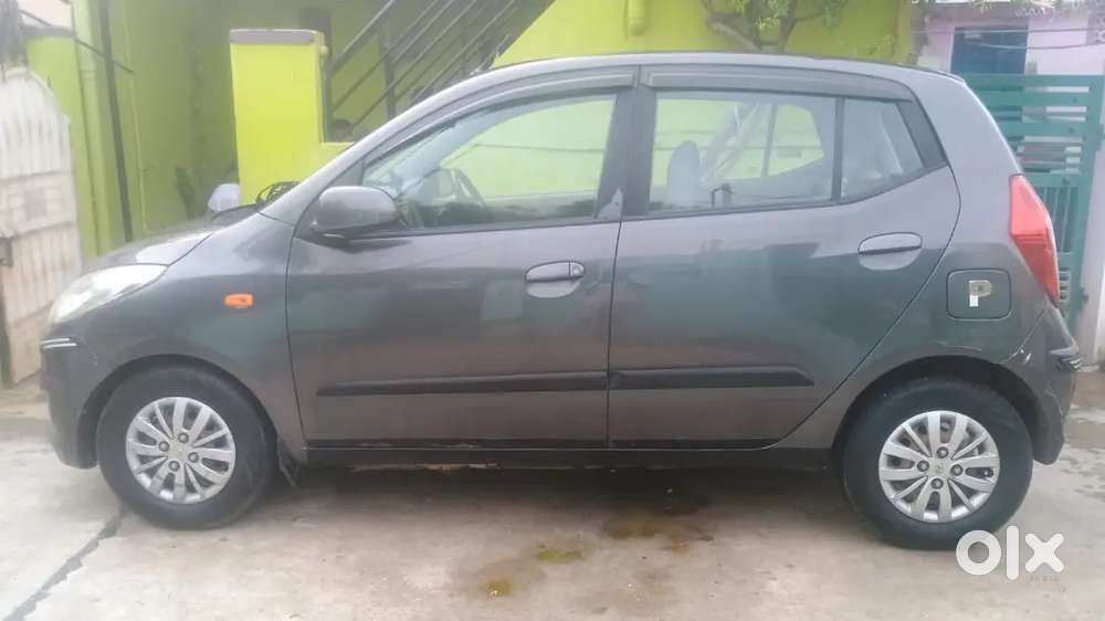 Hyundai I10 2013 Blue Drive Petrol Or Lpg Well Maintained