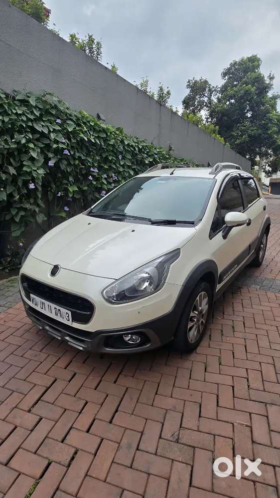 Fiat Avventura 2014 Diesel 85000 Km Driven