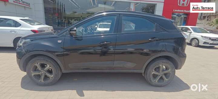 Tata Nexon Amt Xza Plus, 2023, Petrol