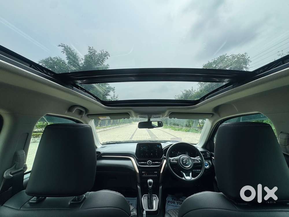 Maruti Suzuki Grand Vitara 1.5 Alpha Smart Hybrid At, 2023, Petrol