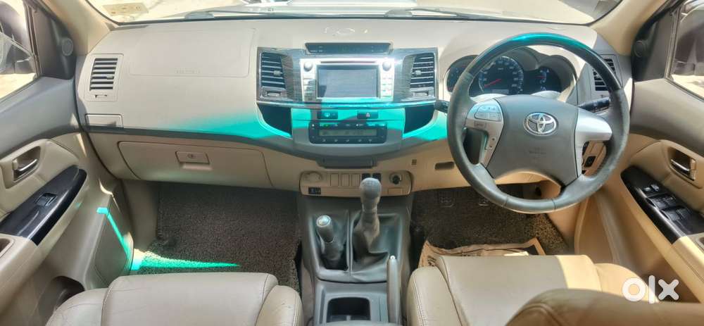 Toyota Fortuner 3.0 4x4 Manual, 2012, Diesel