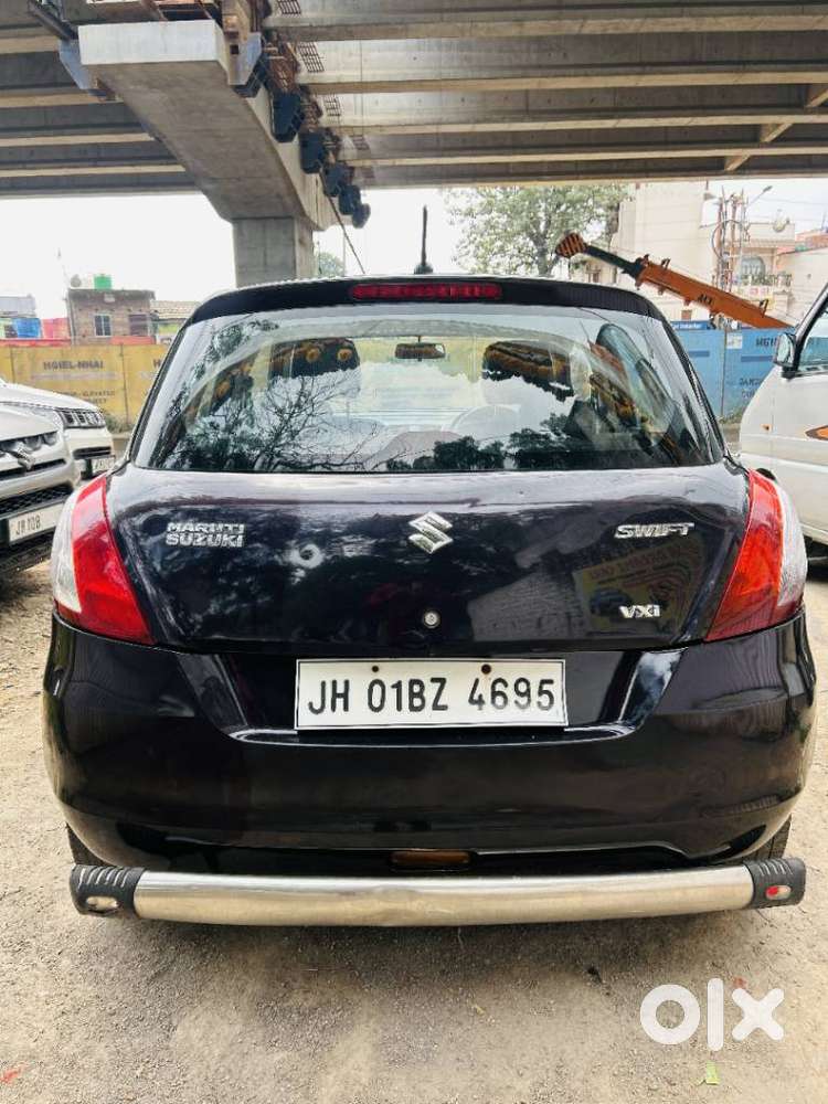 Maruti Suzuki Swift Vxi + Manual, 2016, Petrol