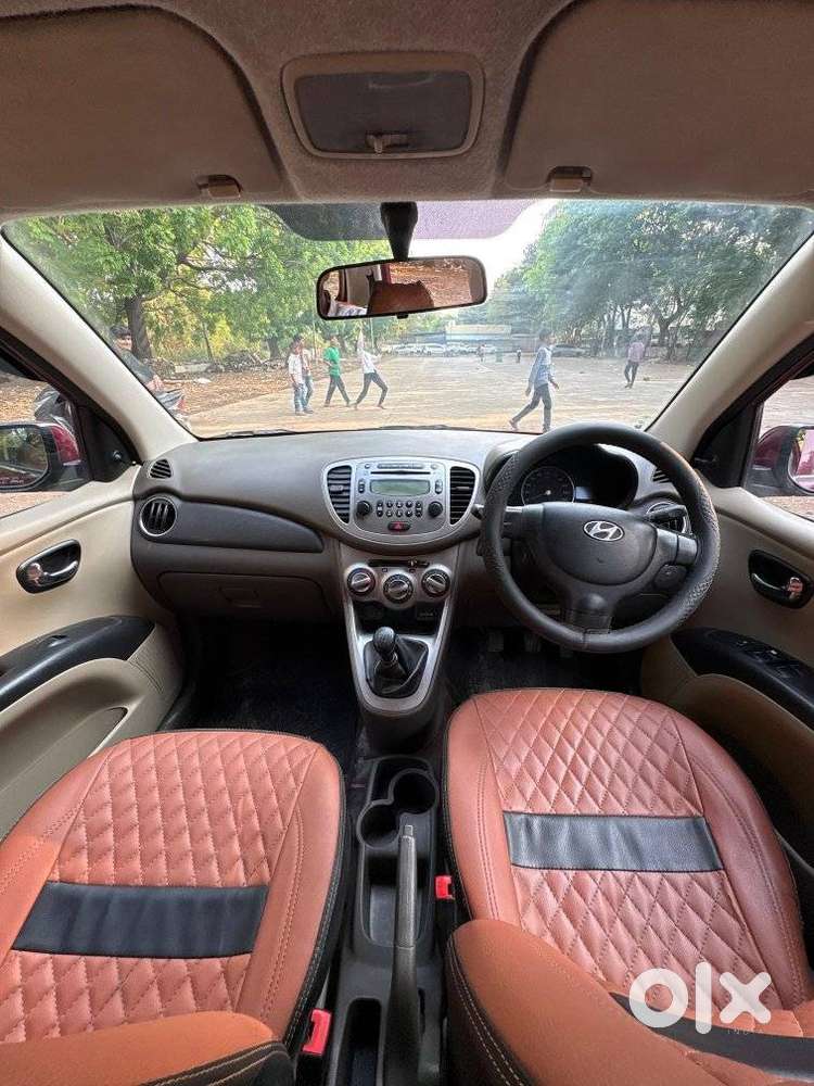 Hyundai I10 Sportz, 2014, Petrol